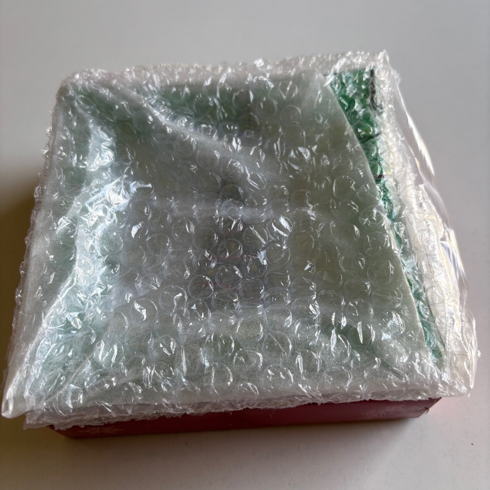 Gorham Christmas Splendor Set of 2 Square Crystal Plates, 6” - Picture 11 of 11
